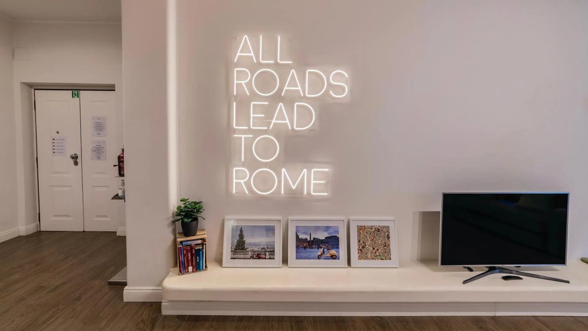 Rhome Vintage Holidays San Pietro Rome Apartment